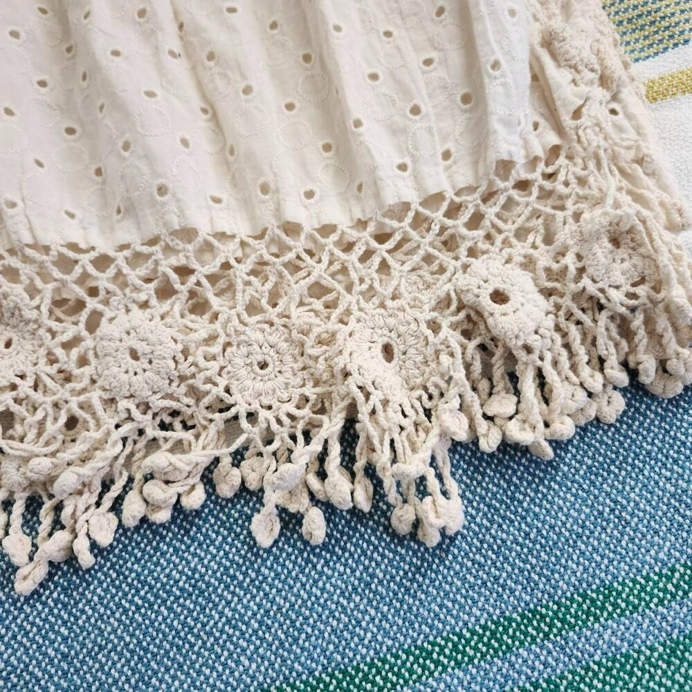 Cream pointelle crochet boho scarf with fringe - Picture 3 of 3